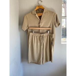 Amongst Others New York Tan Mens 2-Piece Outfit Set POLO Shirt And Shorts Small